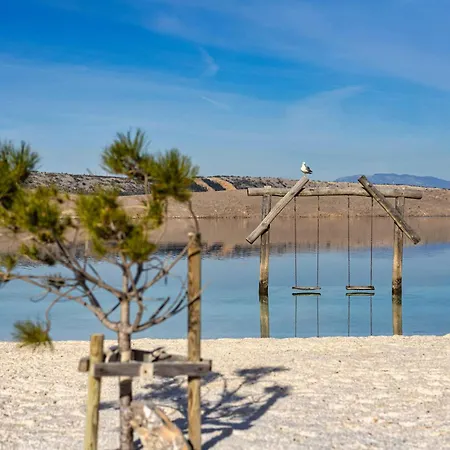 Two-bedroom In Šmrika