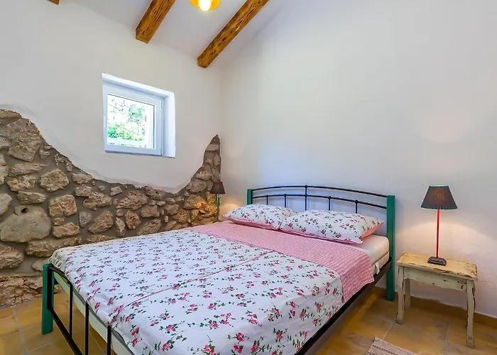 Two-bedroom In * Šmrika
